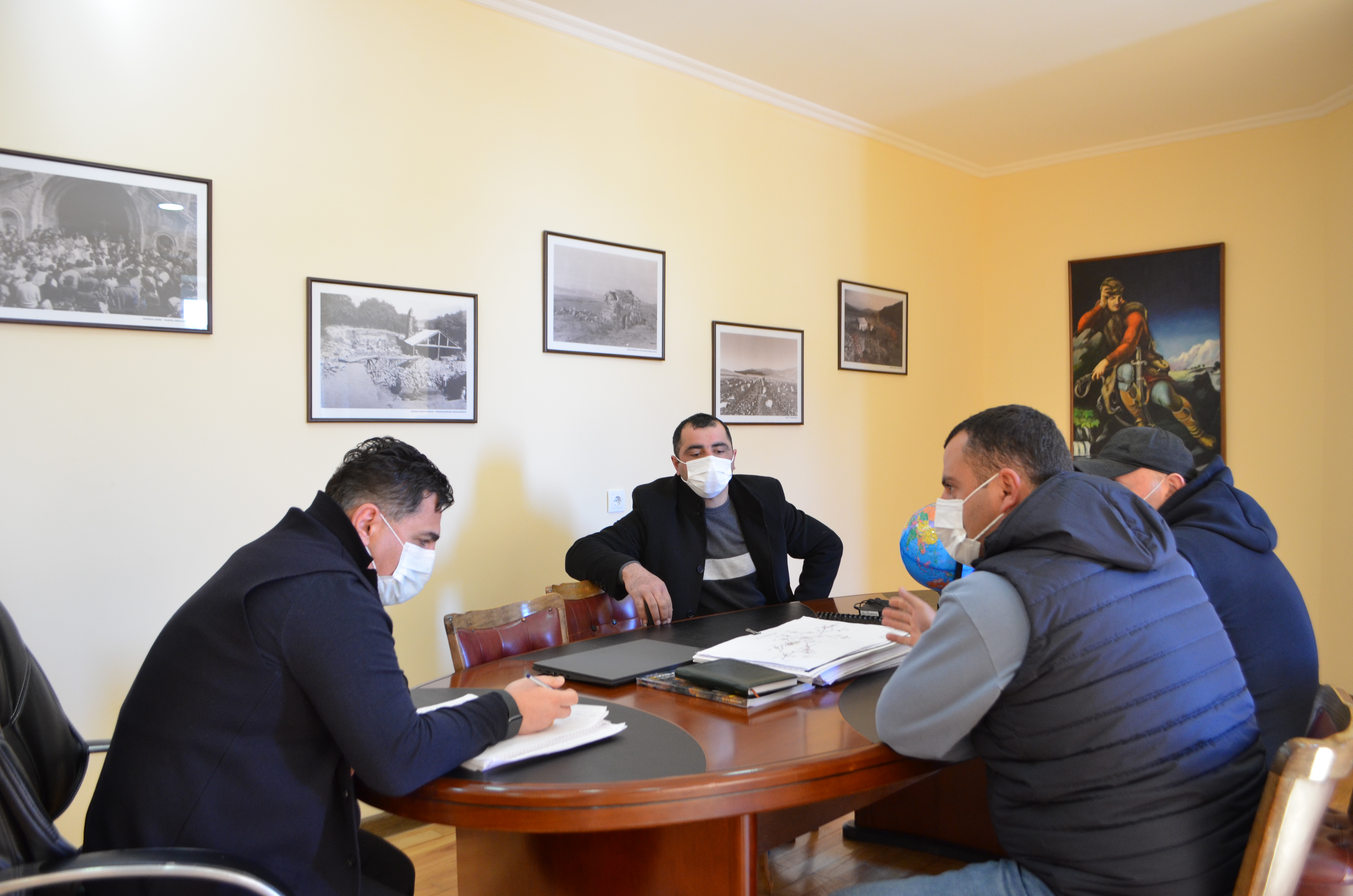 Dmanisi Bələdiyyəsinin meri Koba Muradaşvili vətəndaşlarla görüşlərini davam etdirir