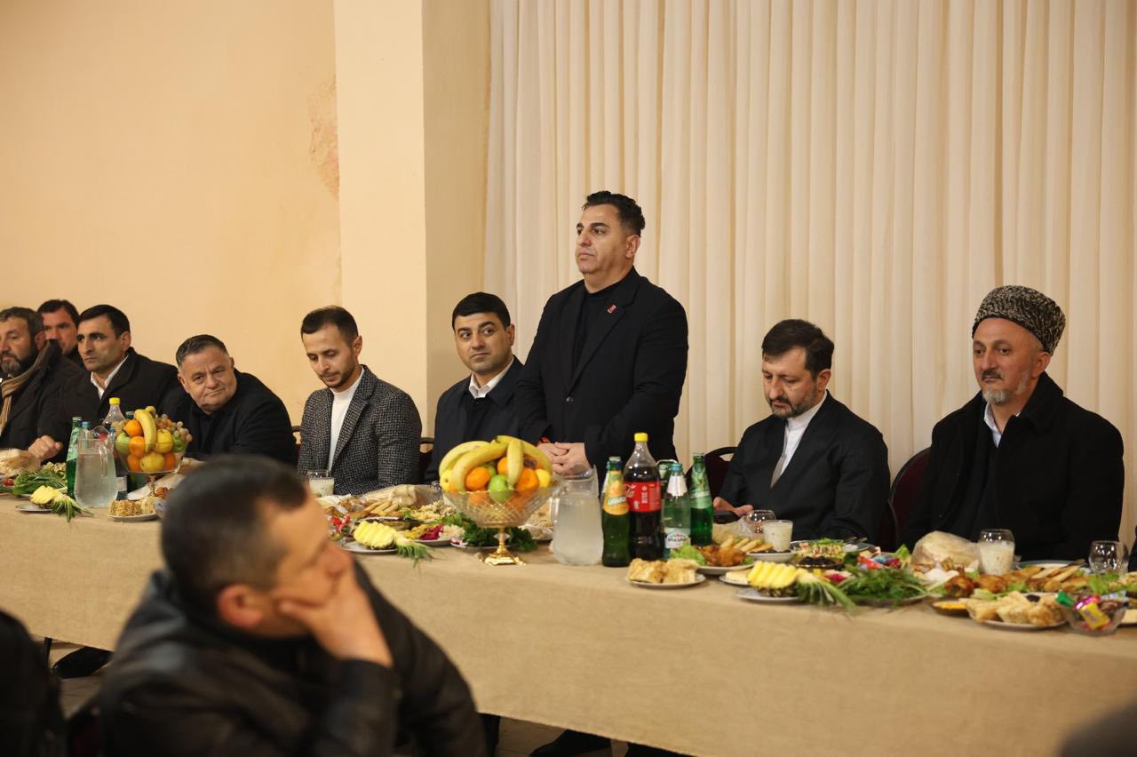 დმანისის მუნიციპალიტეტის მერმა მუსლიმ თემს  იფთარზე უმასპინძლა.