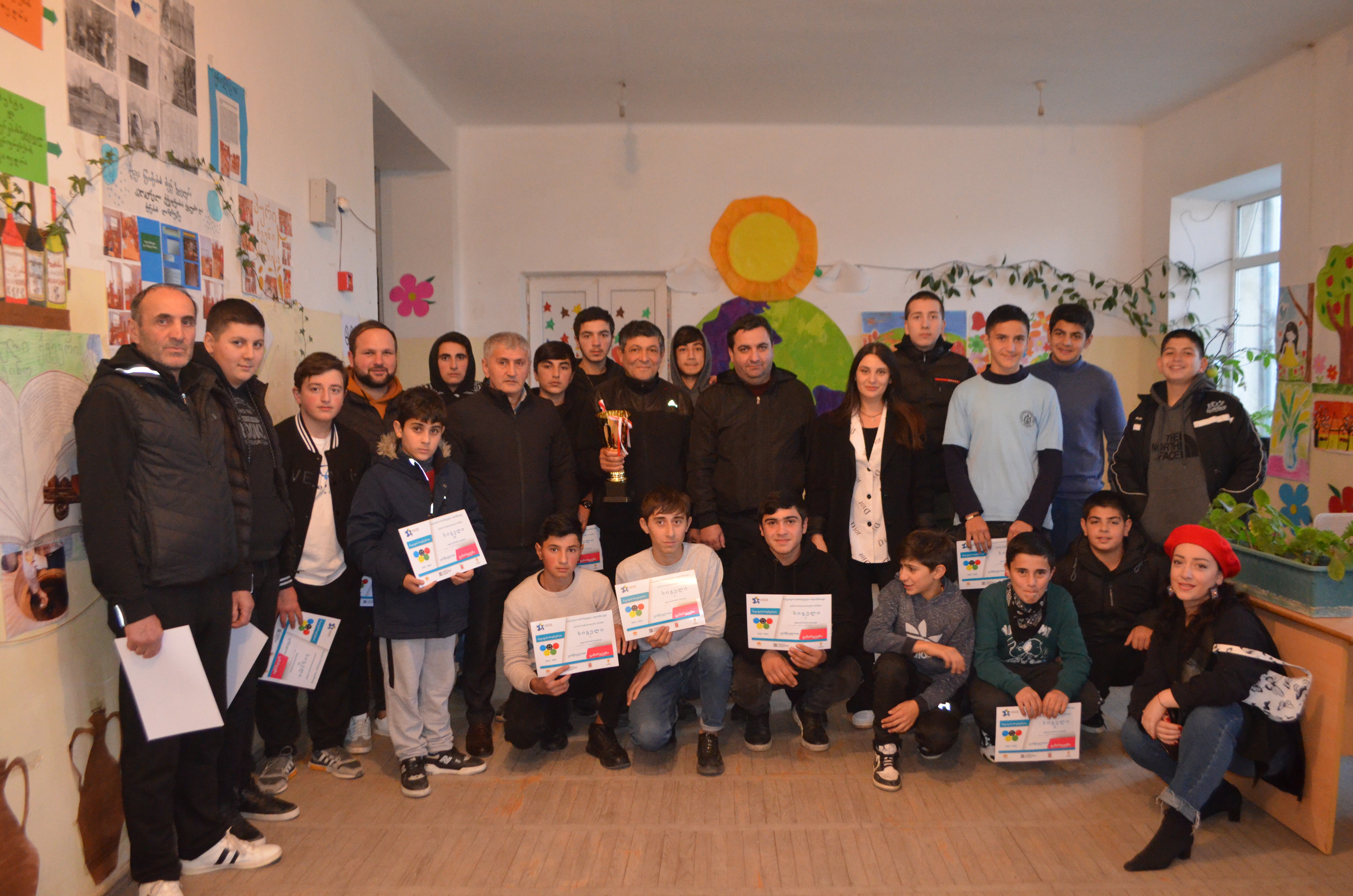 სასკოლო ოლიმპიადის ფარგლებში მაგიდის ჩოგბურთი გაიმართა