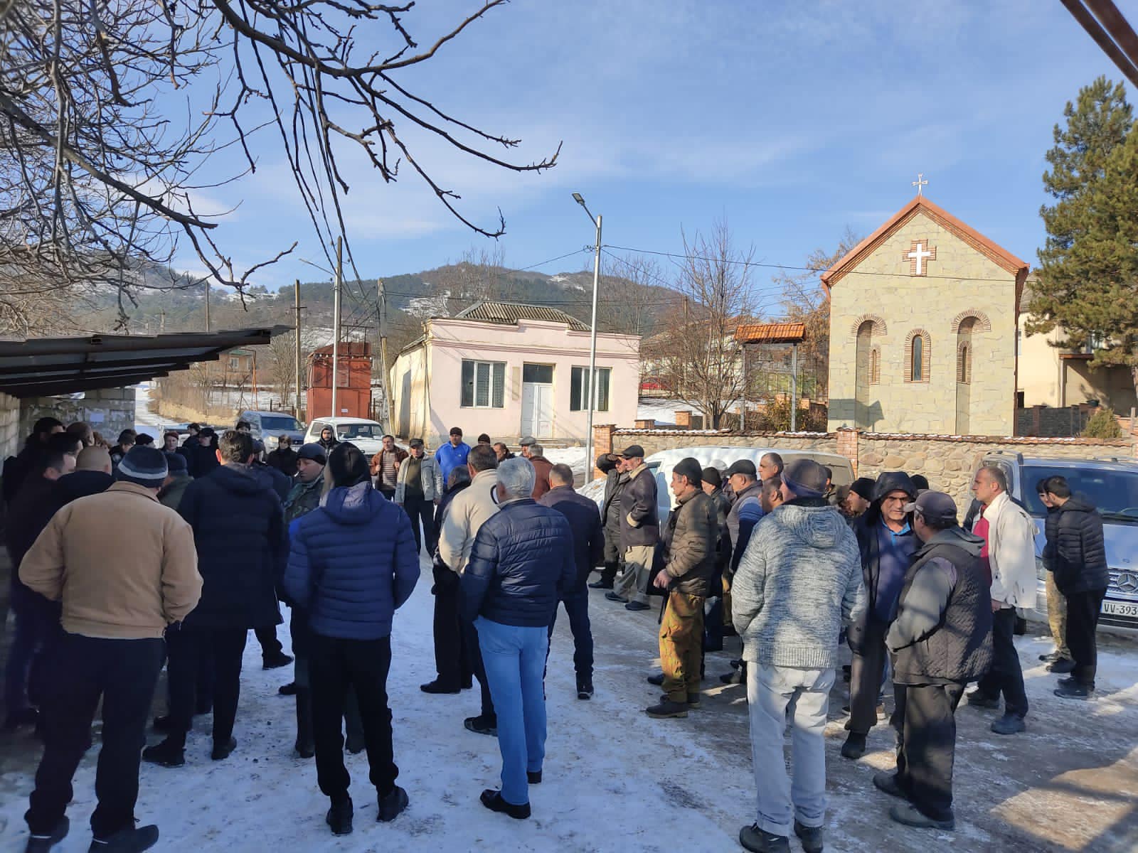 Dmanisi bələdiyyəsində kəndə dəstək proqramı çərçivəsində əhalinin görüşləri aktiv şəkildə keçirilir.