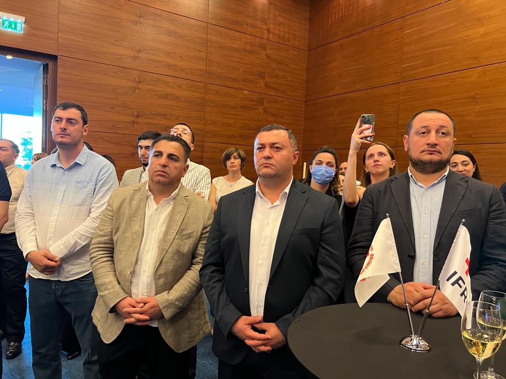 კობა მურადაშვილი საქართველოს წითელი ჯვრის ოფიციალურ მიღებას ესწრებოდა