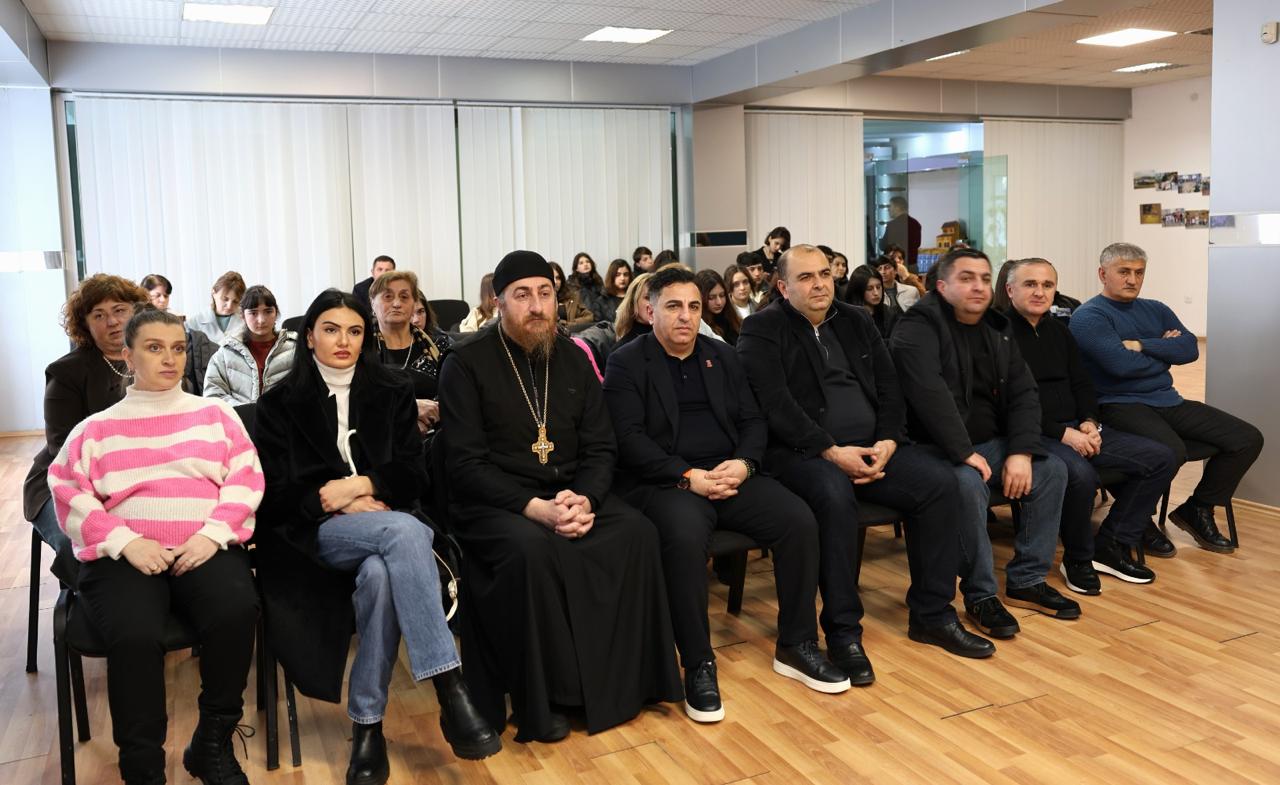 დმანისის მუნიციპალიტეტის მერის ახალგაზრდულმა სათათბირომ 2025 წლის საქმიანობის ანგარიში წარადგინა