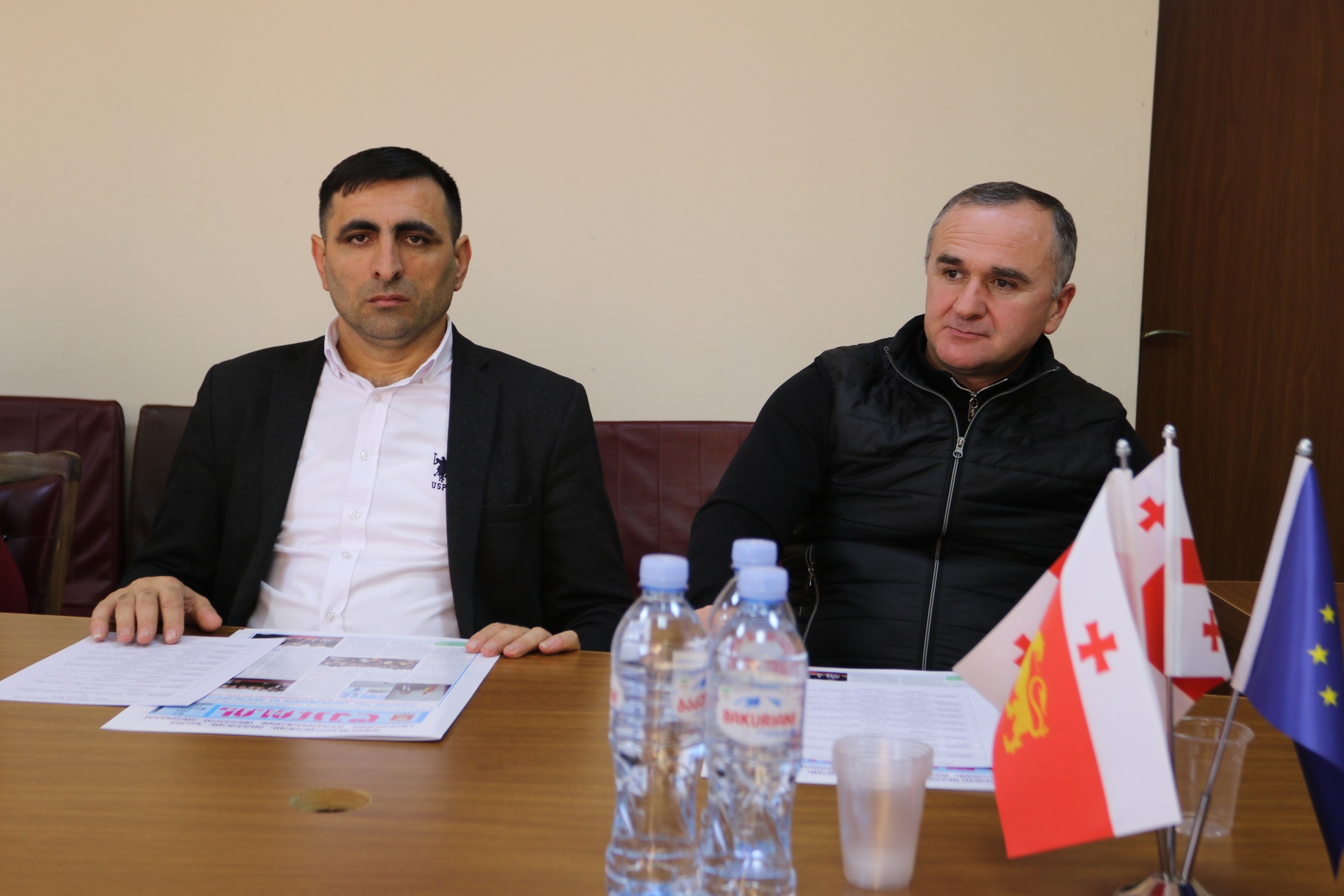 Dmanisi Bələdiyyəsinin Şəhər Şurası merinin ötən ildəki fəaliyyətinin hesabatını dinləyib